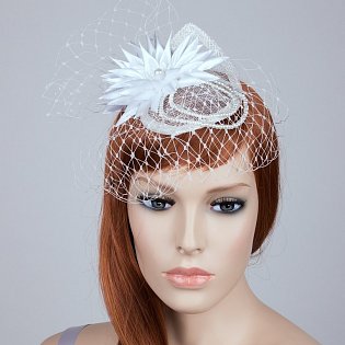 Svatební klobouček Dina